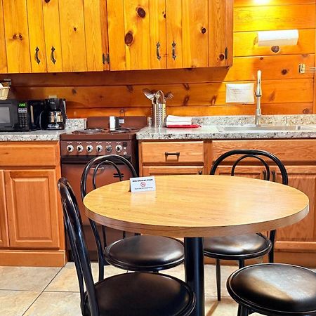 Apple Inn Motel Chelan Zewnętrze zdjęcie
