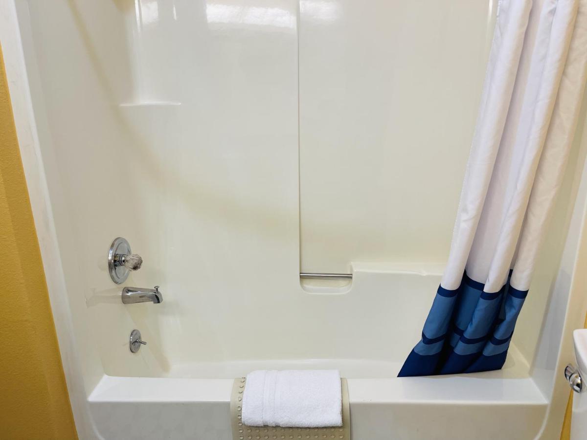Apple Inn Motel Chelan Zewnętrze zdjęcie