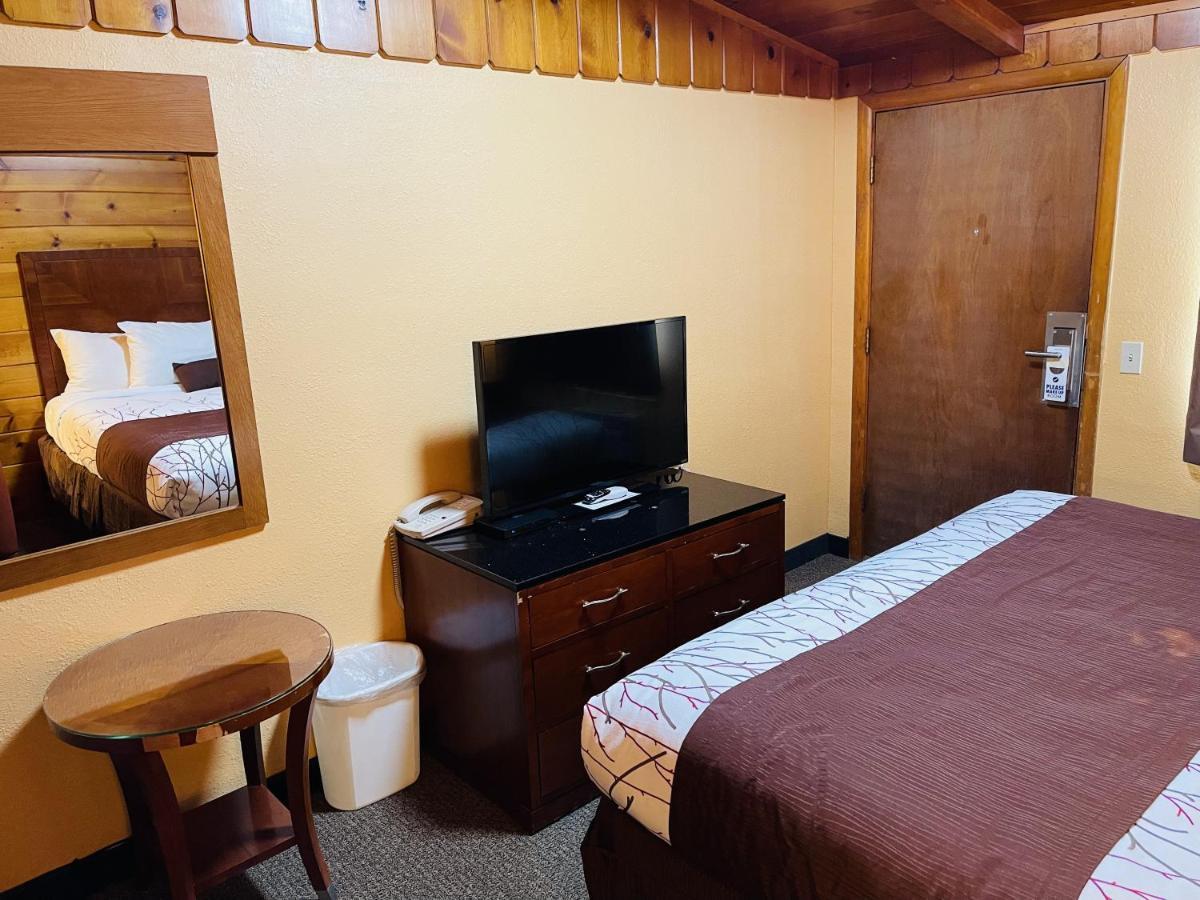 Apple Inn Motel Chelan Zewnętrze zdjęcie